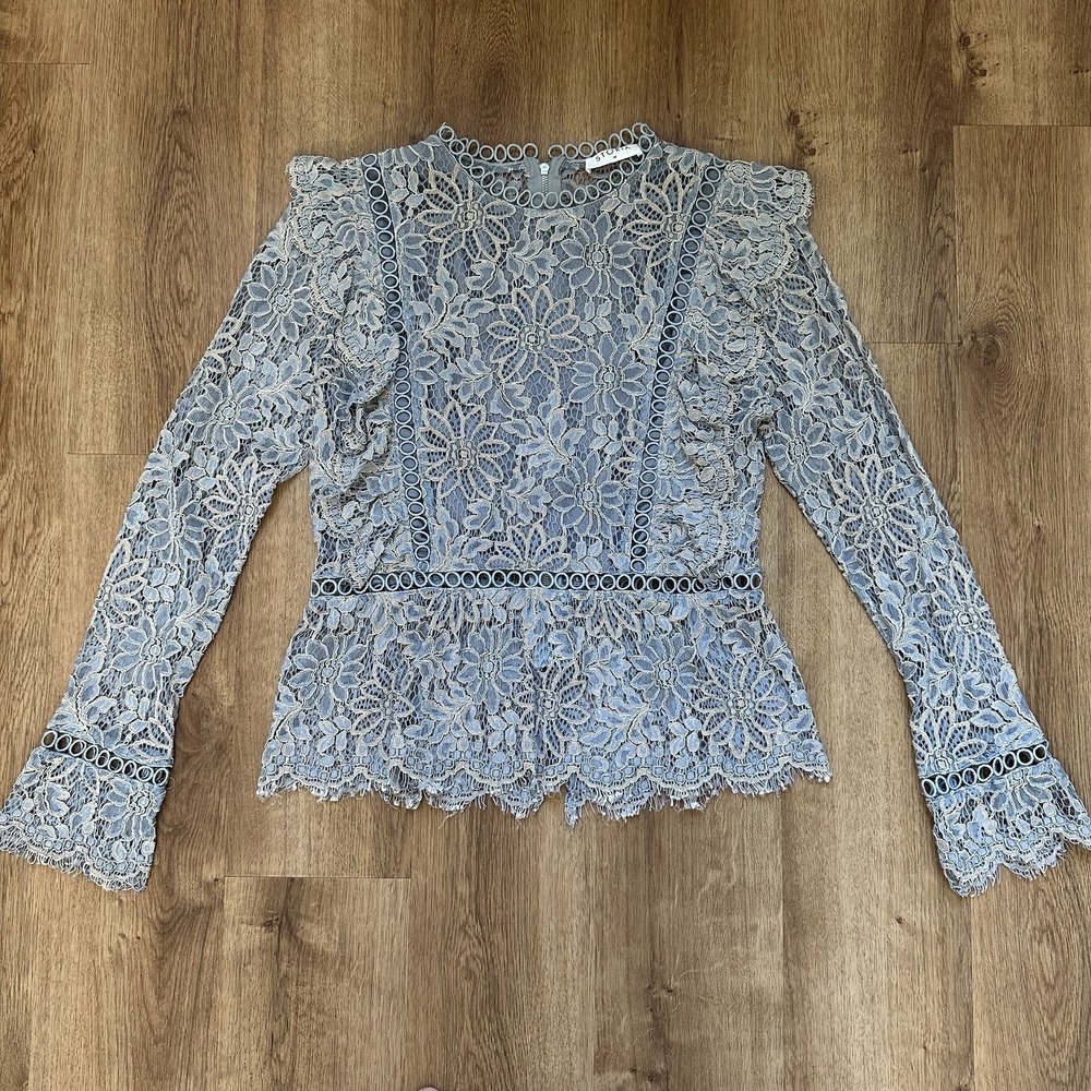 Storia Women's Blue And‎ Tan Floral Lace Prairie Top Size M